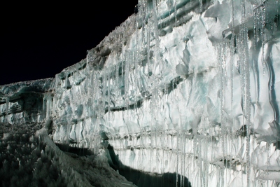 huayna potosi, picture 12: cravass. this is the last picture in this set so click here to return home